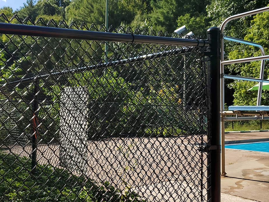 Newington Connecticut commercial fencing company